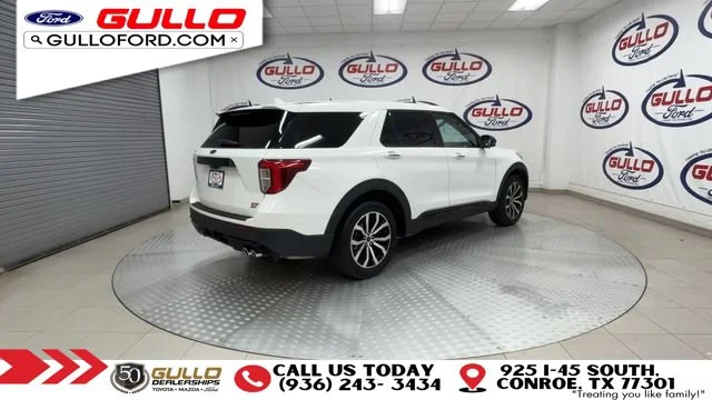 Used 2021 Star White Metallic Tri-Coat Ford ST image 8