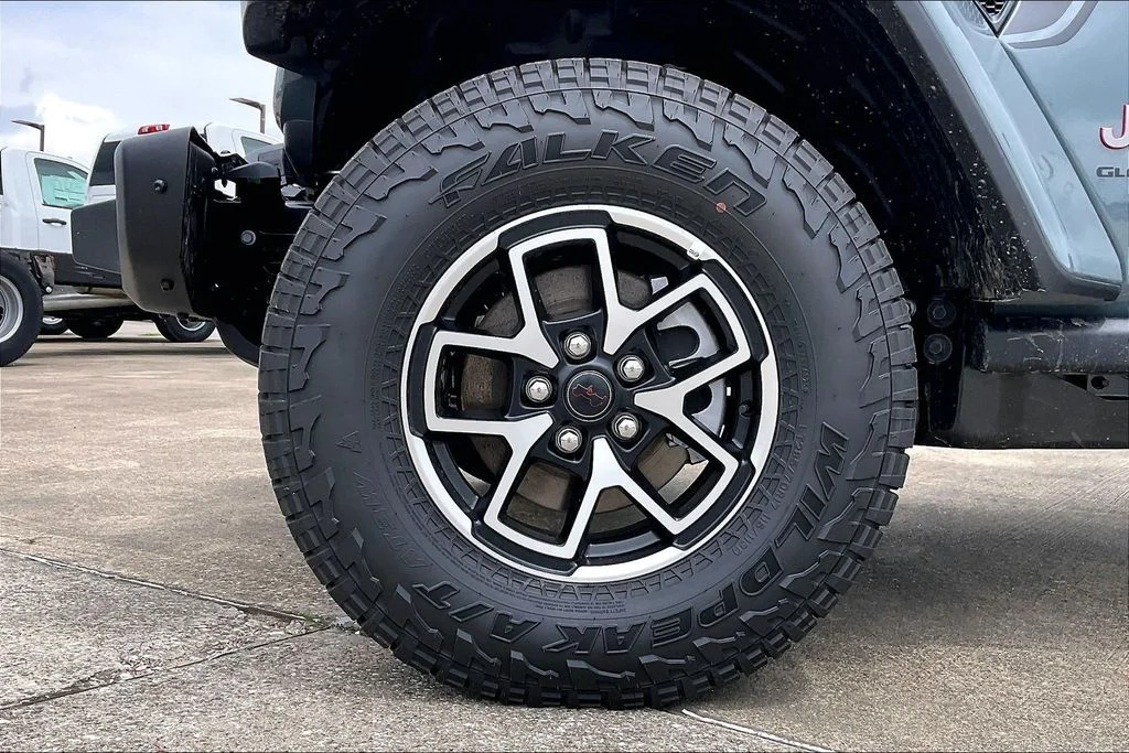 New 2026 Anvil Clear-Coat Exterior Paint Jeep Shadow Ops image 10