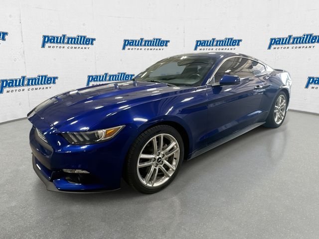 2016 Ford Mustang EcoBoost Coupe Premium's photo