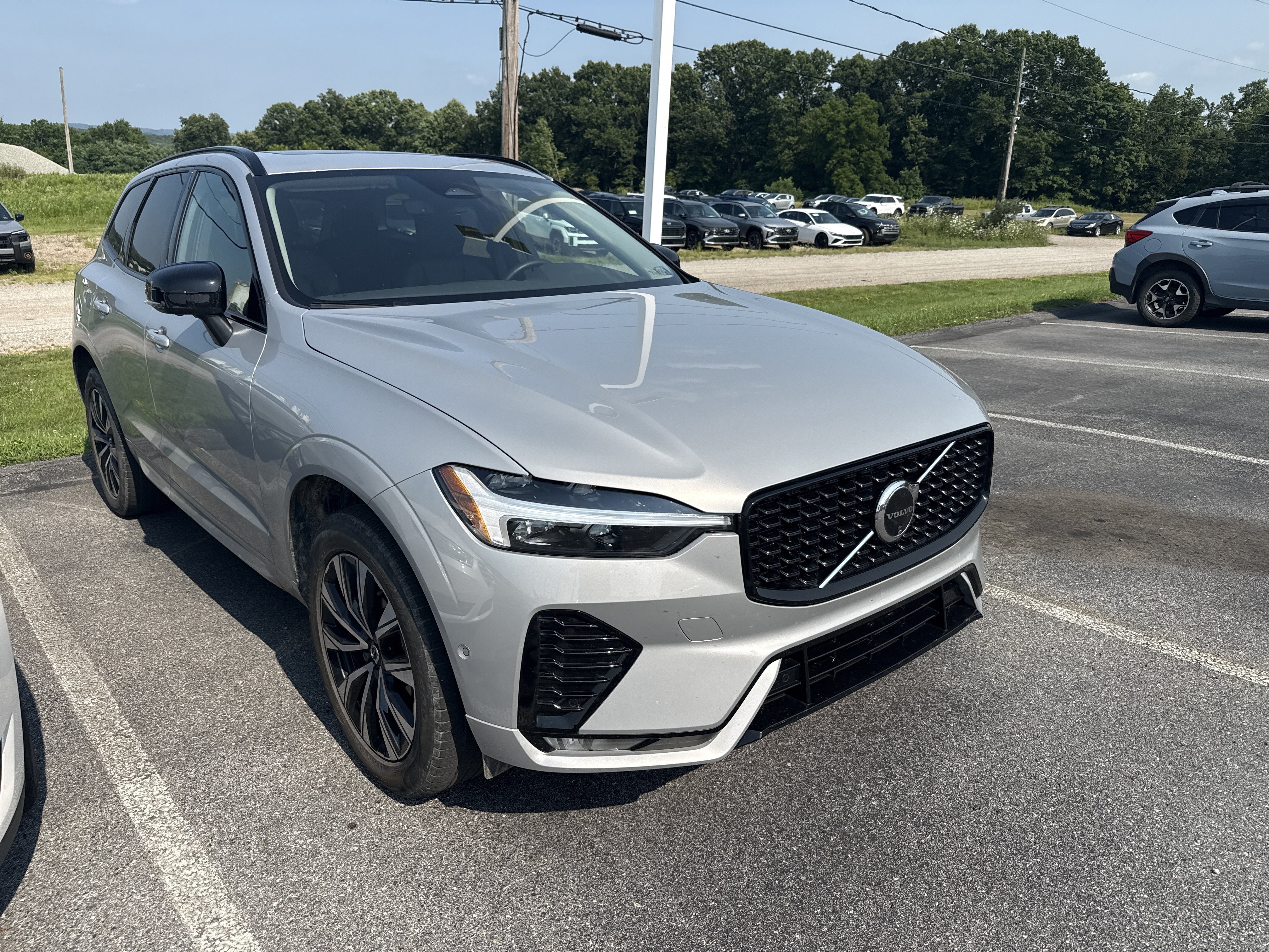 Used 2024 Silver Dawn Metallic Volvo Plus Dark Theme image 2