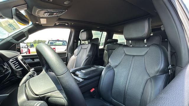 Certified Used 2023 Black Jeep Series III image 18