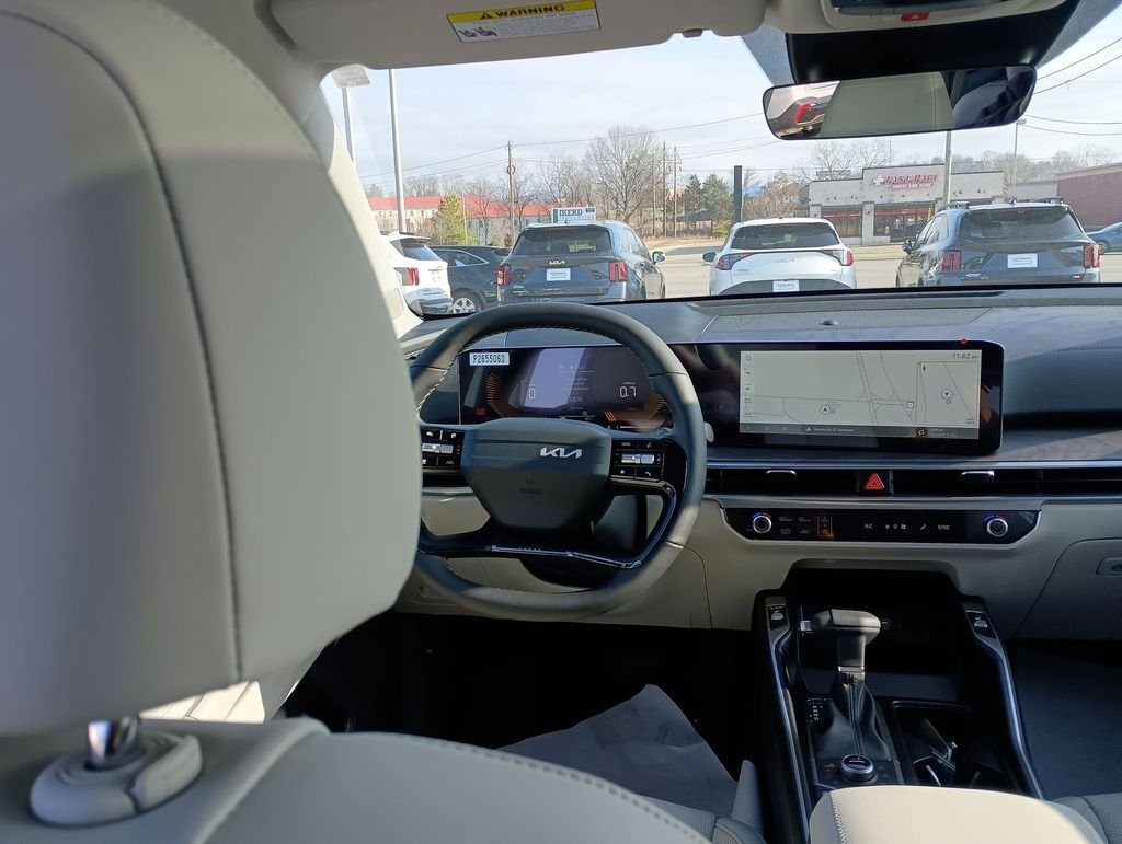 New 2026 Glacial White Pearl Kia X-Line EX AWD image 15