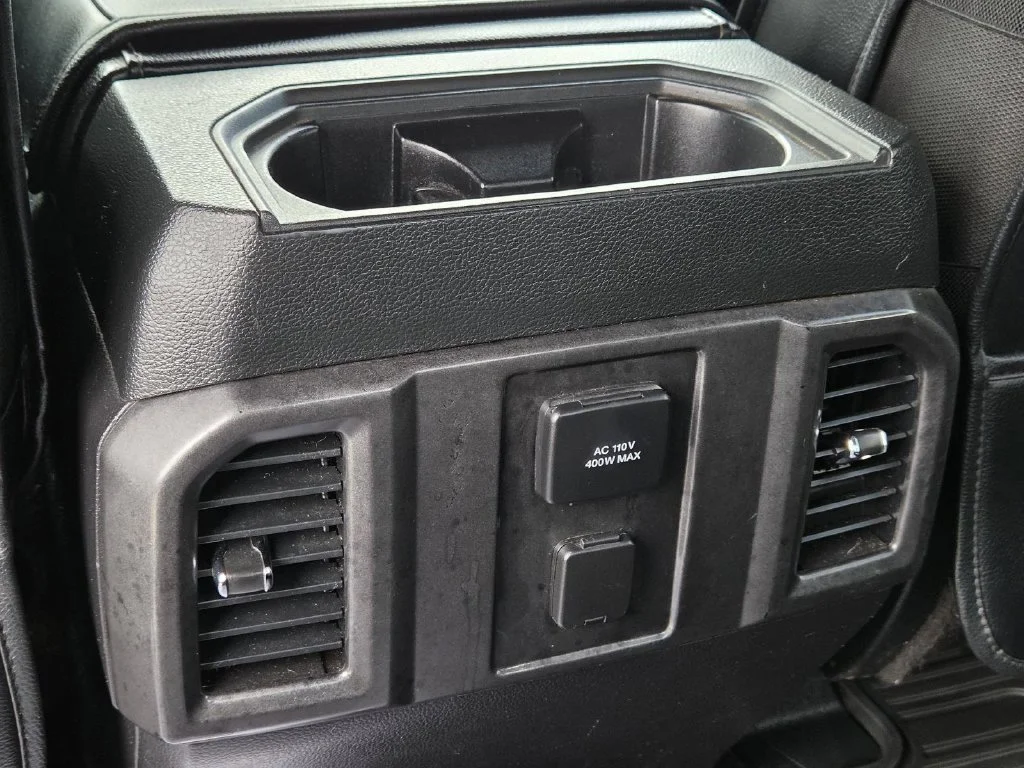 Used 2016 Black Ford XLT image 39