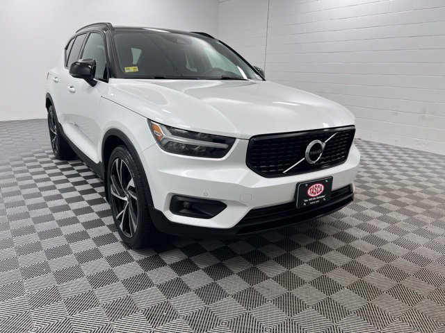 2021 Volvo XC40