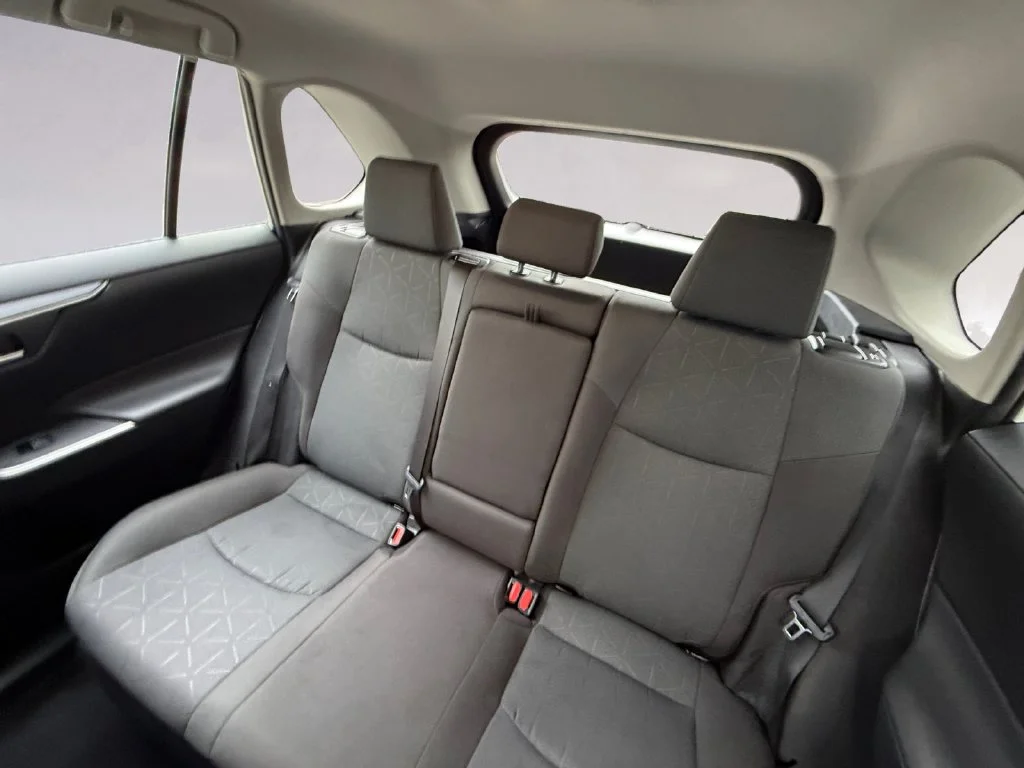 Used 2025 White Toyota XLE image 16