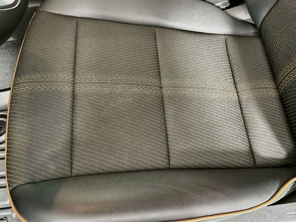 Used 2024 Onyx Black GMC AT4 image 21