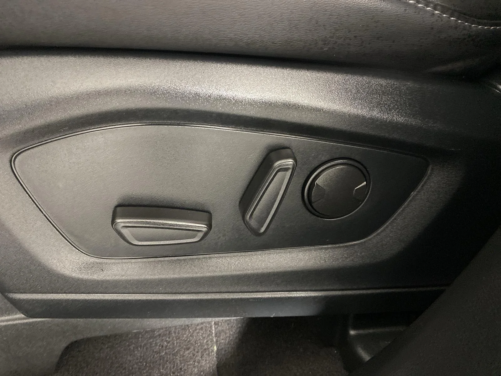 Used 2024 Agate Black Ford XLT image 11