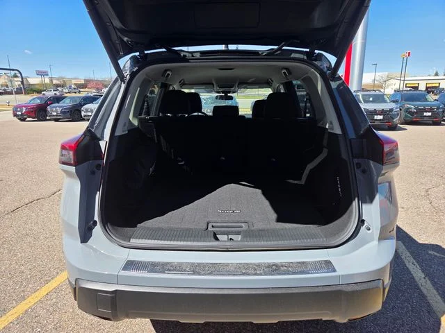 New 2026 Boulder Gray Pearl Nissan SV image 9