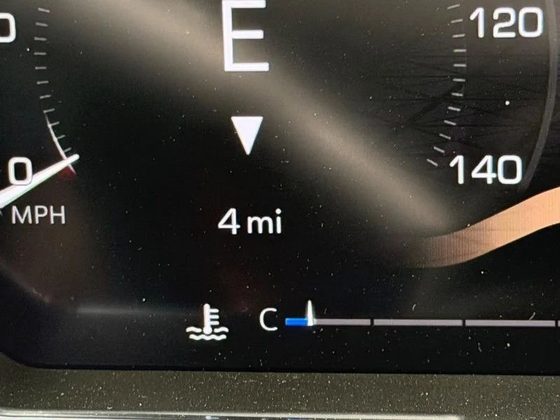 New 2026 Titanium Rush Metallic GMC AT4 image 19