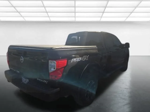 Used 2018 Black Nissan PRO-4X image 6