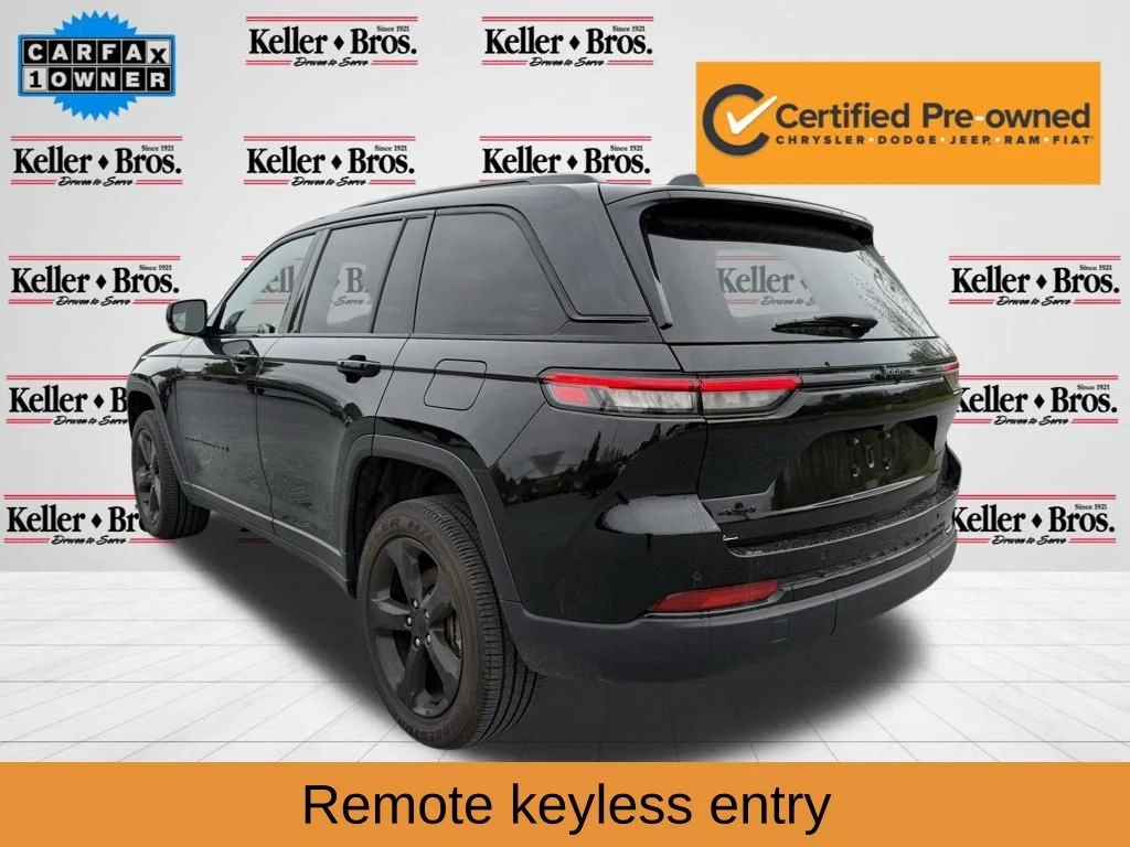 Used 2023 Black Jeep Altitude X image 5