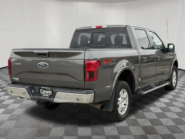 Used 2016 Magnetic Metallic Ford Lariat image 14