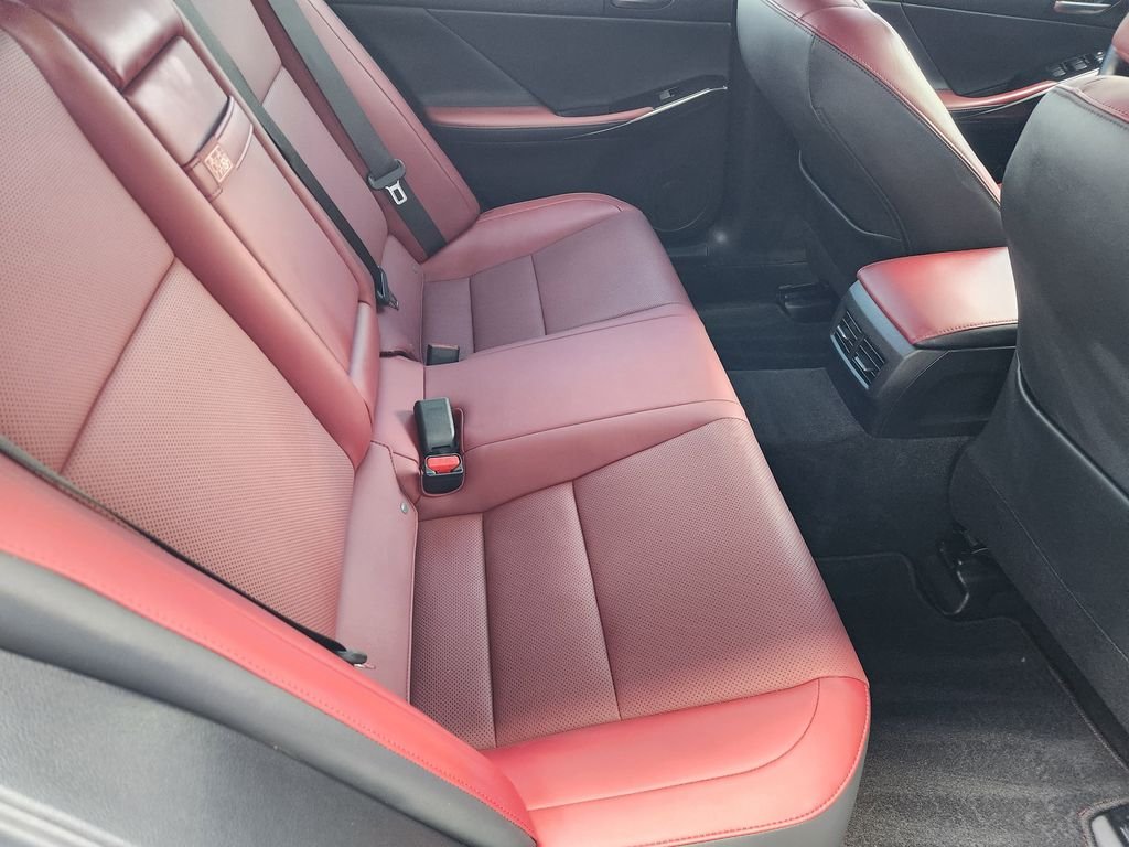 Certified Used 2024 White Pearl Lexus 300 image 32