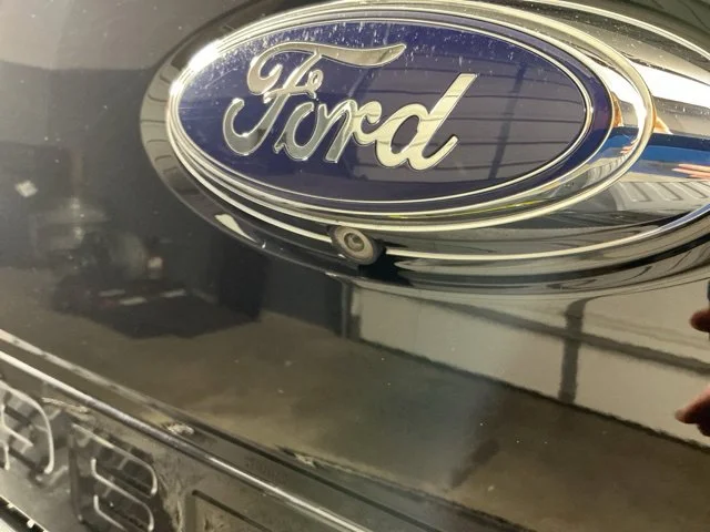 Used 2016 Black Ford Lariat image 8