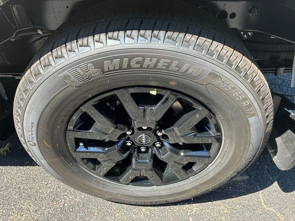New 2026 Glacier White Nissan Crew Cab SV image 11