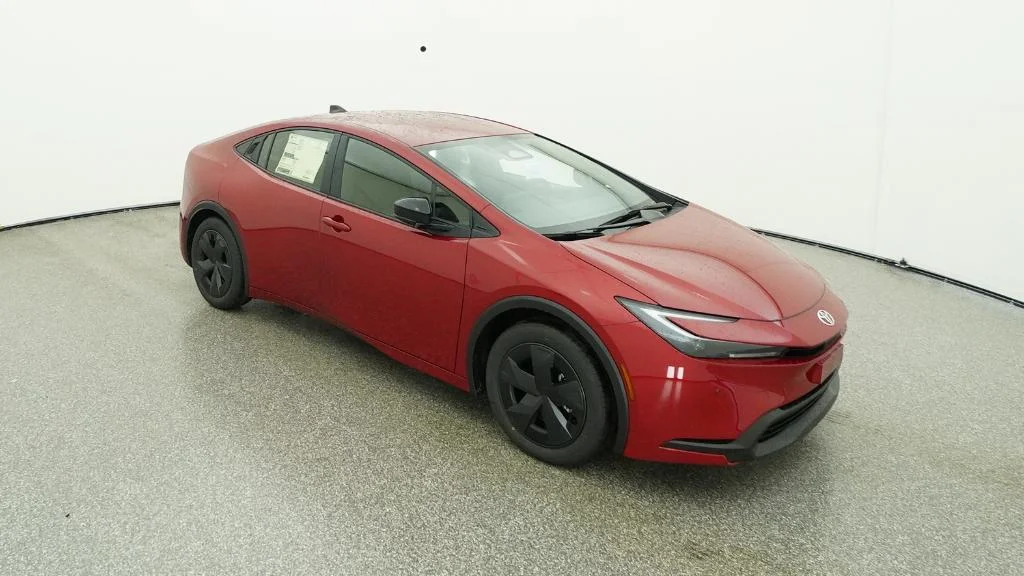 New 2026 Supersonic Red Toyota LE image 18