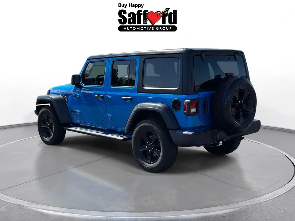 Used 2022 Blue Jeep Unlimited Sport Altitude image 5