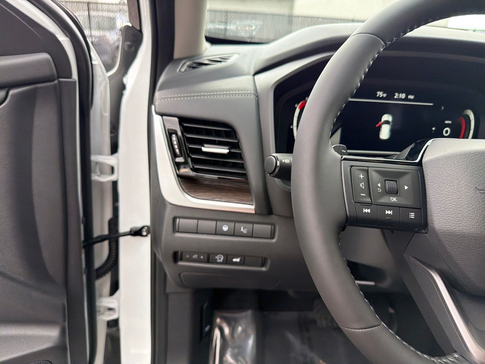 New 2026 Nissan Rogue Platinum 4D Sport Utility