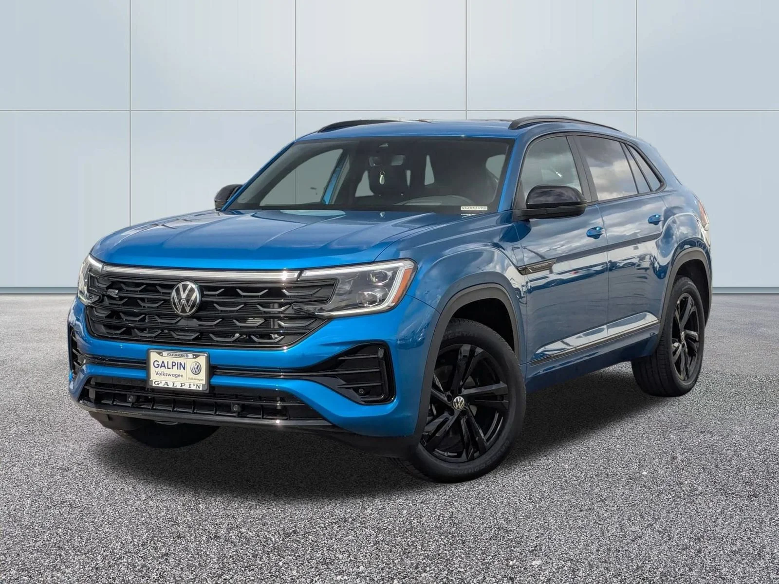 2025 Volkswagen Atlas Cross Sport SEL R-LINE - Photo 1