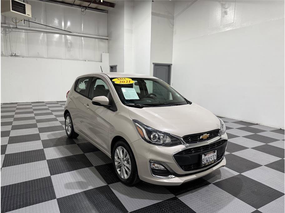 2021 Chevrolet Spark 1LT photo 2