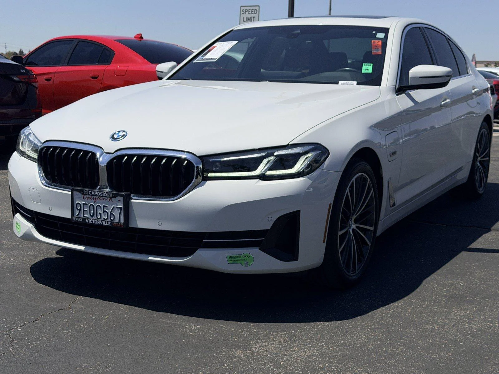 Used 2023 Alpine White BMW 530e xDrive image 3