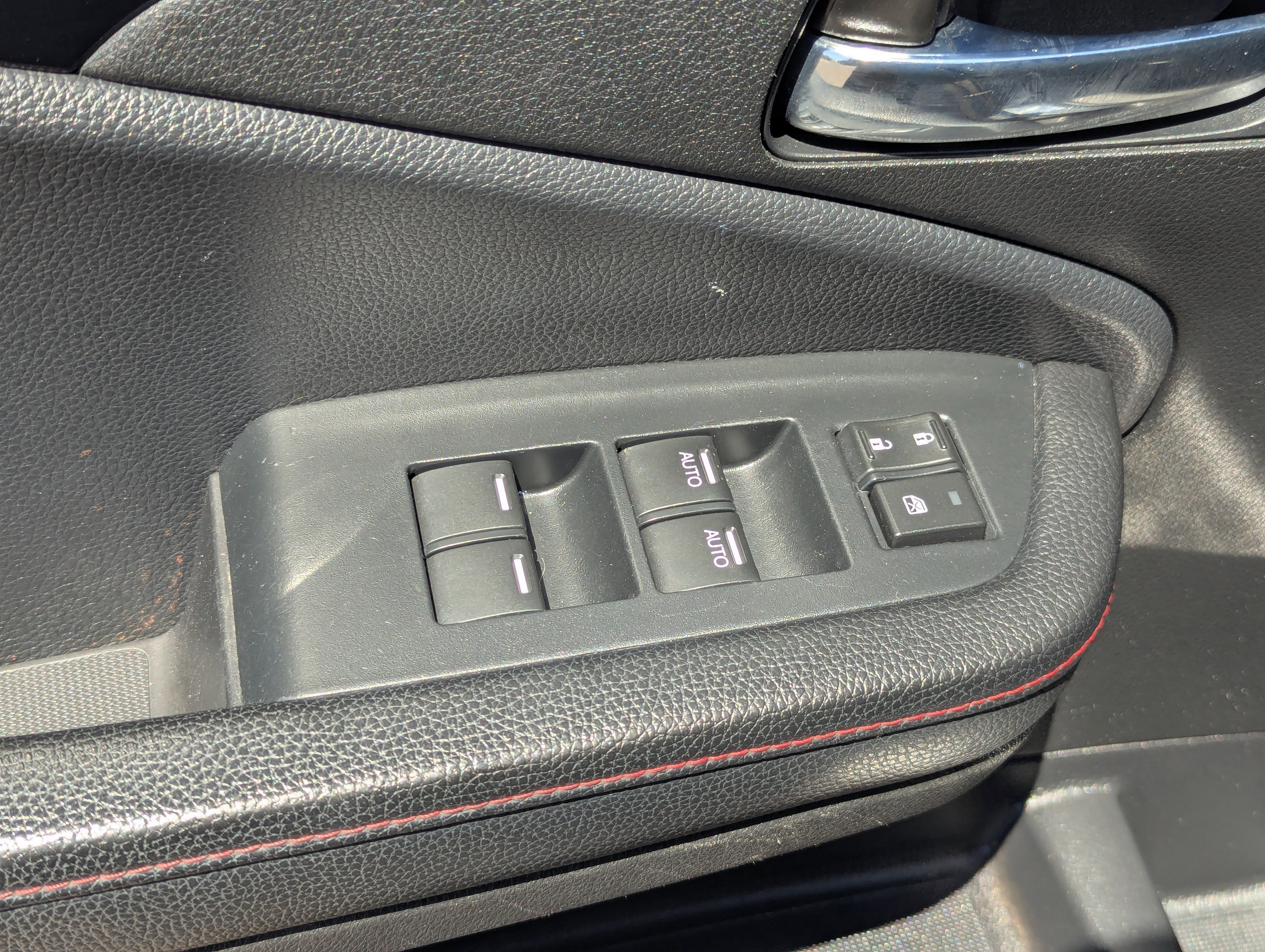Used 2022 Crystal Black Pearl Honda Black Edition image 22