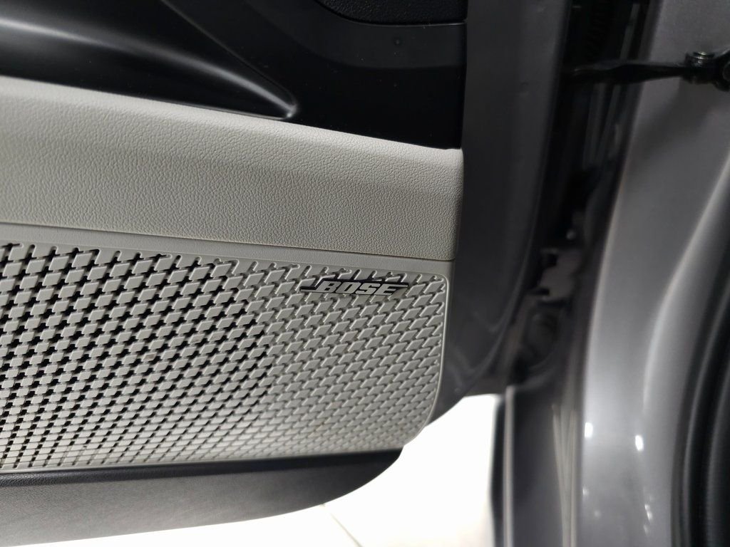 2024 Hyundai Elantra Limited - Photo 14
