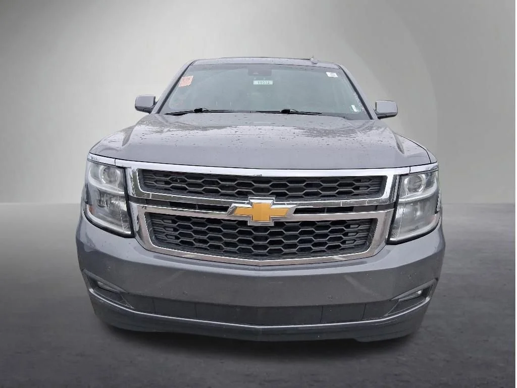 Used 2018 Chevrolet Suburban LT with VIN 1GNSKHKC7JR211676 for sale in Red Wing, Minnesota