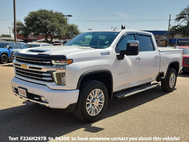 Pre-Owned 2022 Chevrolet Silverado 2500 HD High Country