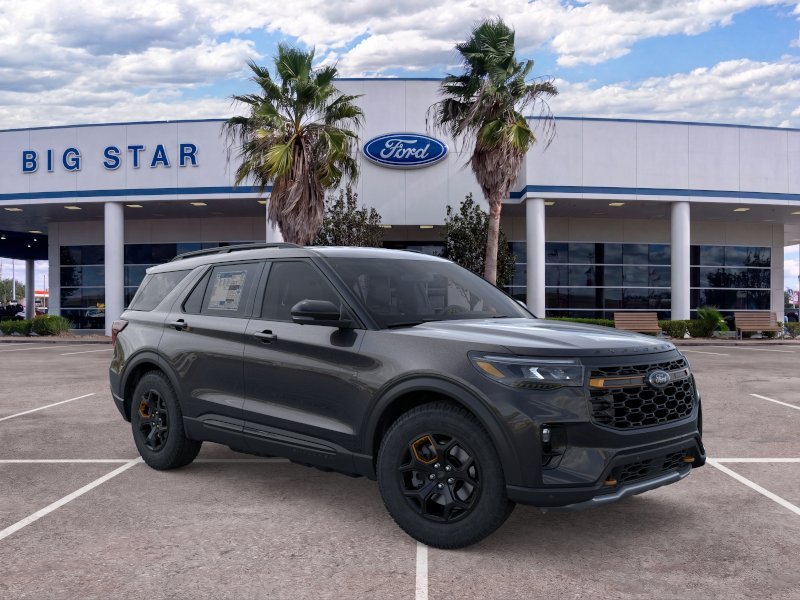 New 2026 Agate Black Metallic Ford Tremor® image 7