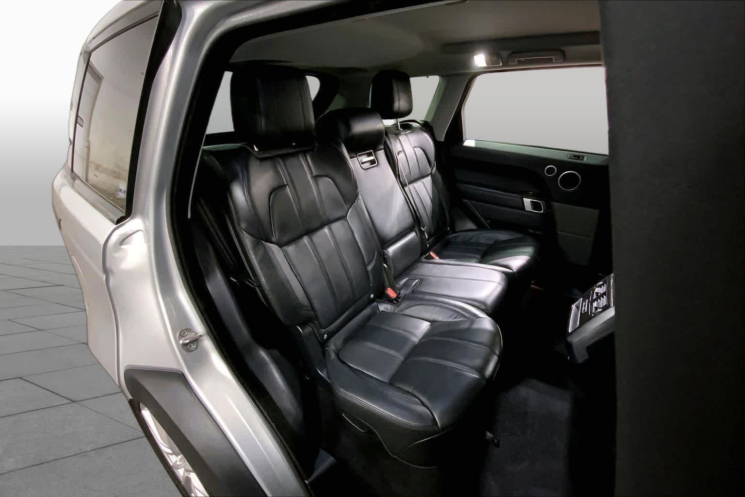 Used 2016 Indus Silver Land Rover V6 SE image 20