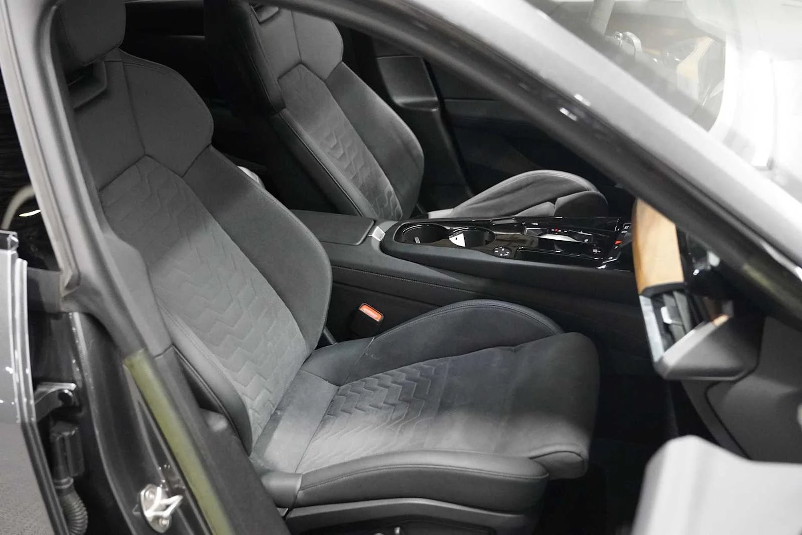 Used 2023 Daytona Gray Pearl Effect Audi Premium Plus image 11