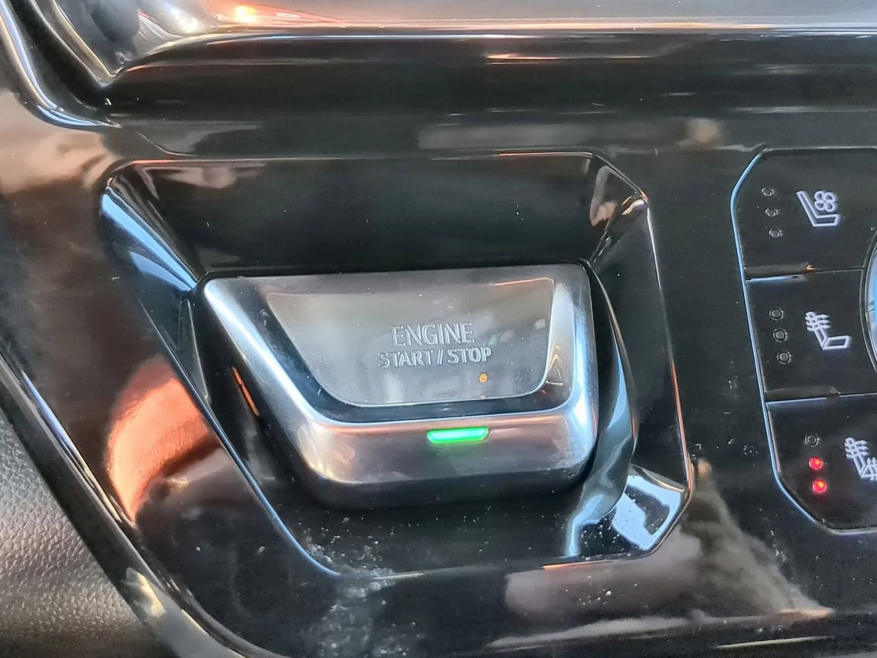 New 2026 Sterling Metallic GMC Denali image 17