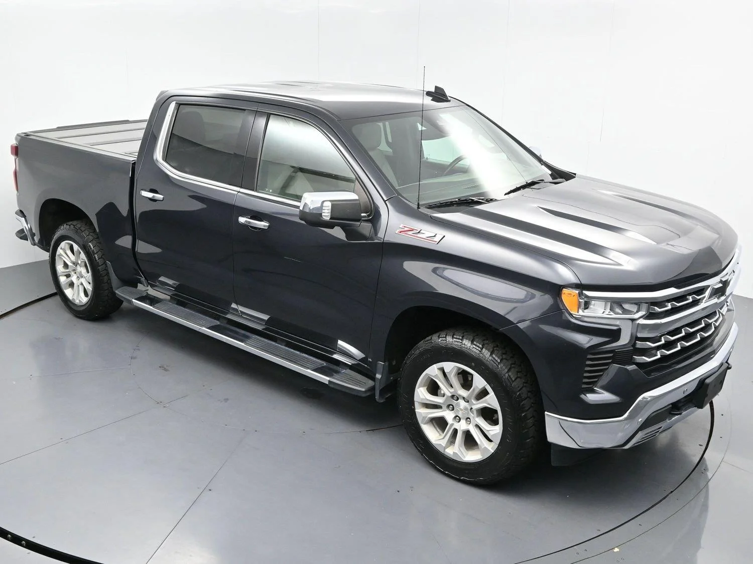 Used 2022 Dark Ash Metallic Chevrolet LTZ image 35