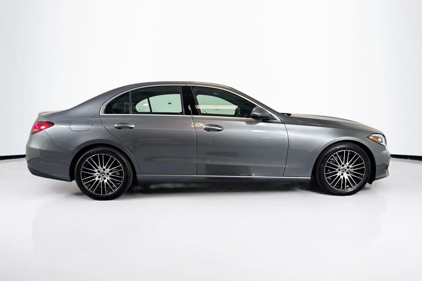 New 2026 Selenite Grey Metallic Mercedes-Benz C 300 image 4