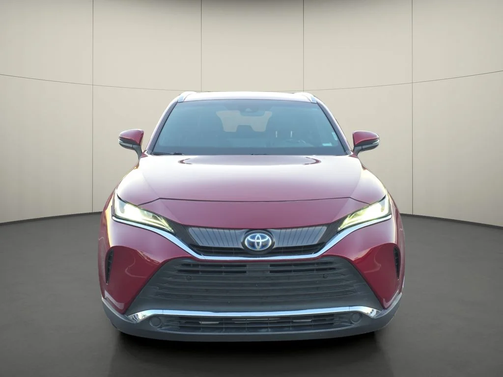 Used 2022 Red Toyota XLE image 2