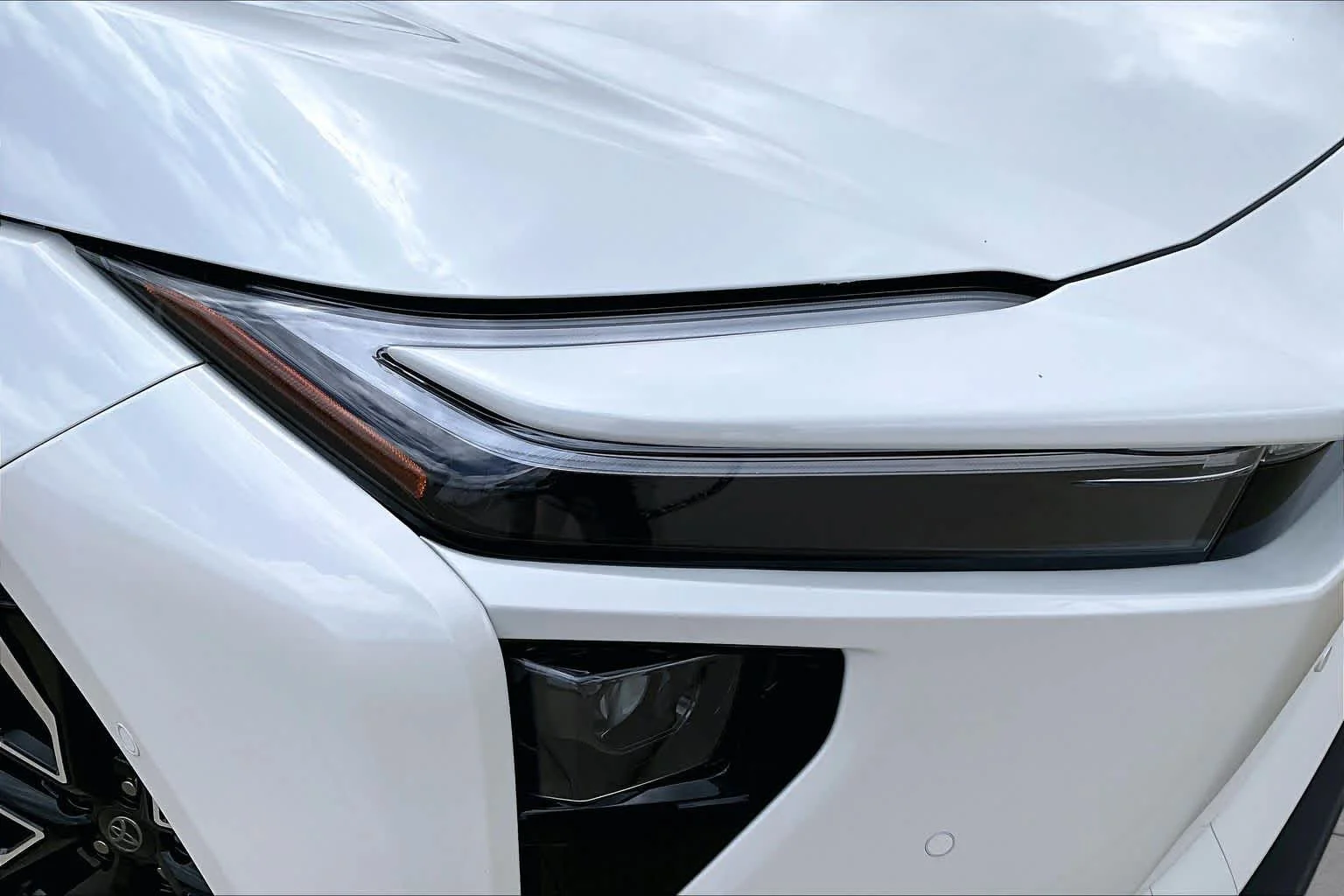 New 2026 Wind Chill Pearl Toyota Limited image 13
