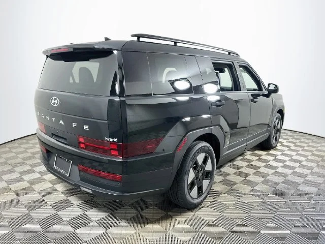 New 2026 Black Hyundai SEL image 3