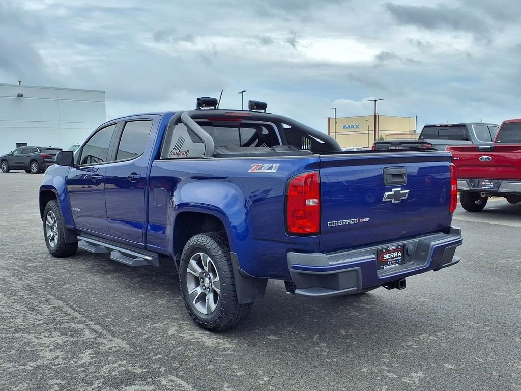 Used 2017 Laser Blue Metallic Chevrolet Z71 image 17