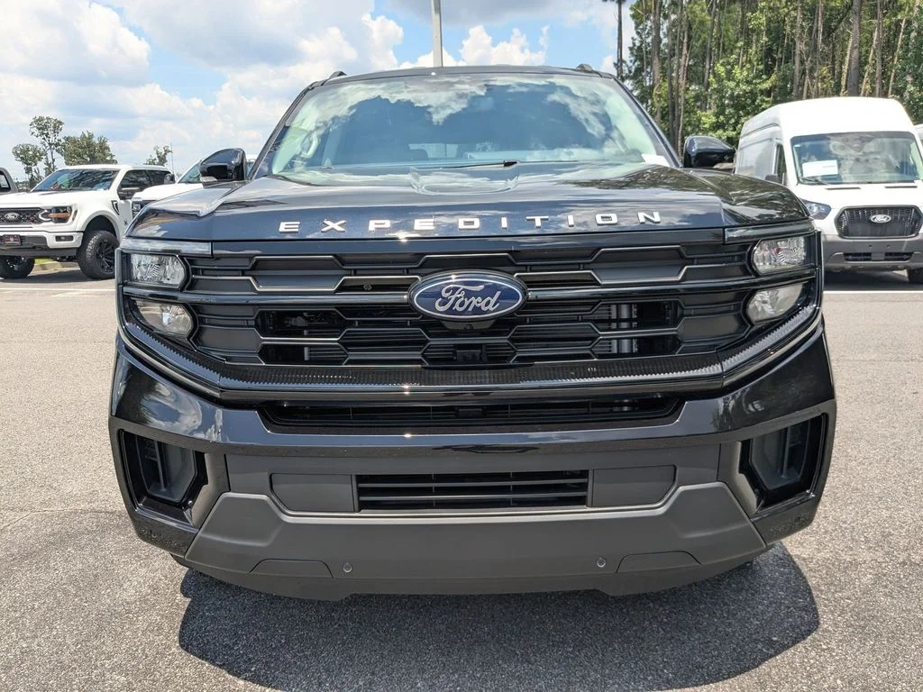 New 2026 Agate Black Metallic Ford Active image 9