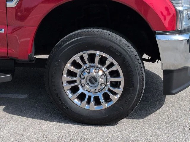 Used 2022 Red Ford XLT image 11