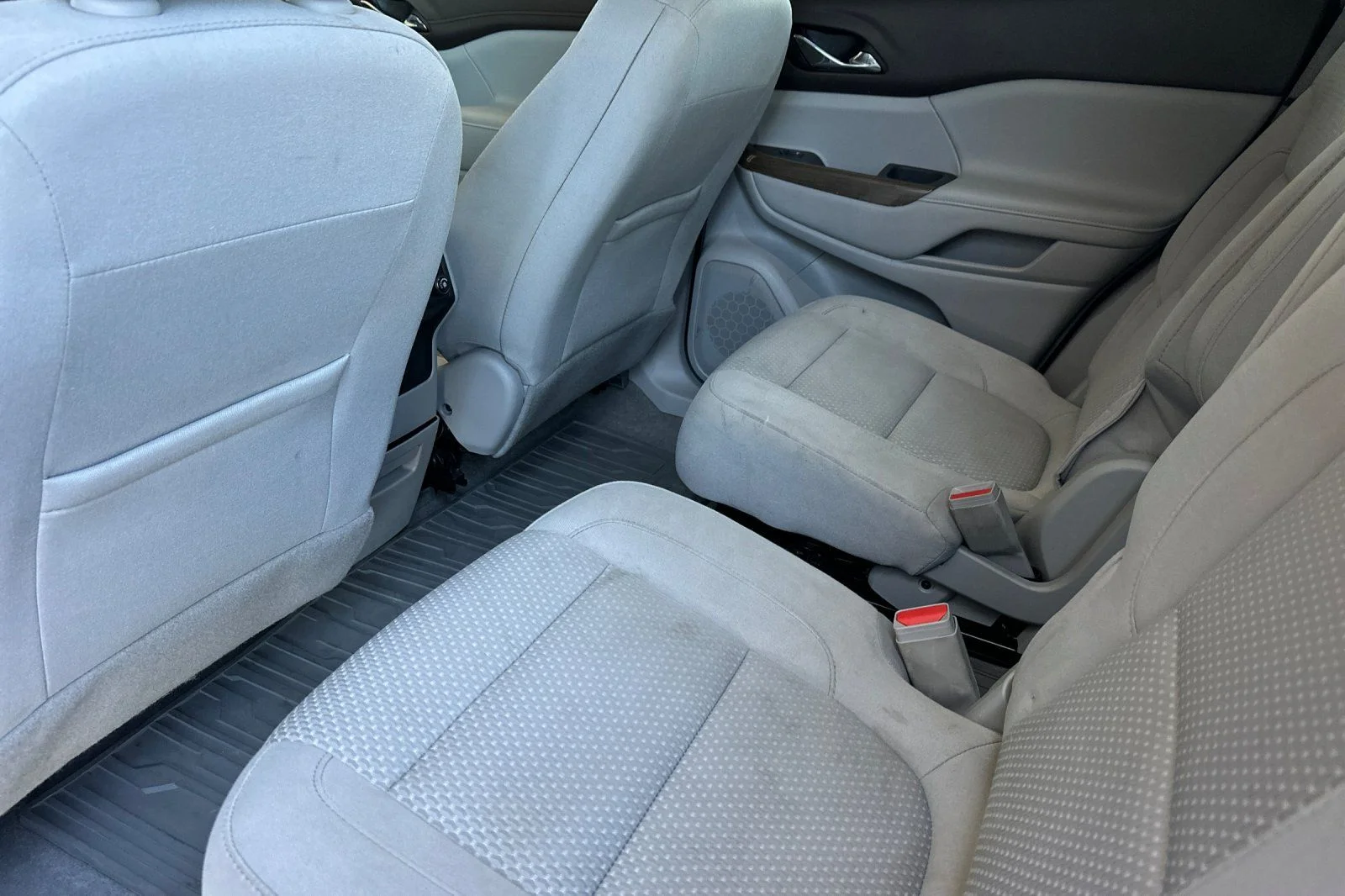 Used 2022 Red GMC SLE image 12
