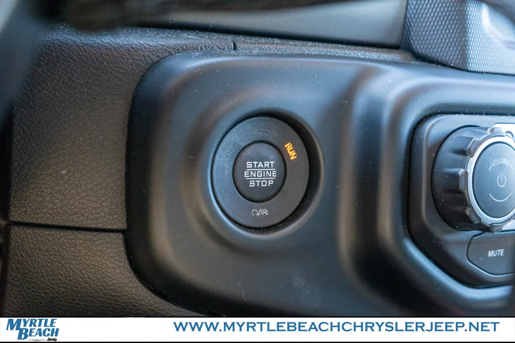 Used 2023 Red Clearcoat Jeep Sport image 31