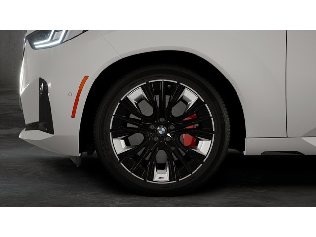 New 2026 Alpine White BMW  image 7