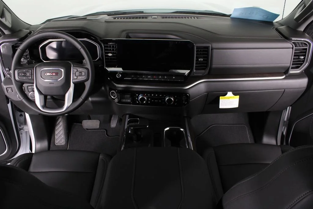 2026 GMC Sierra 1500 SLT - Photo 26