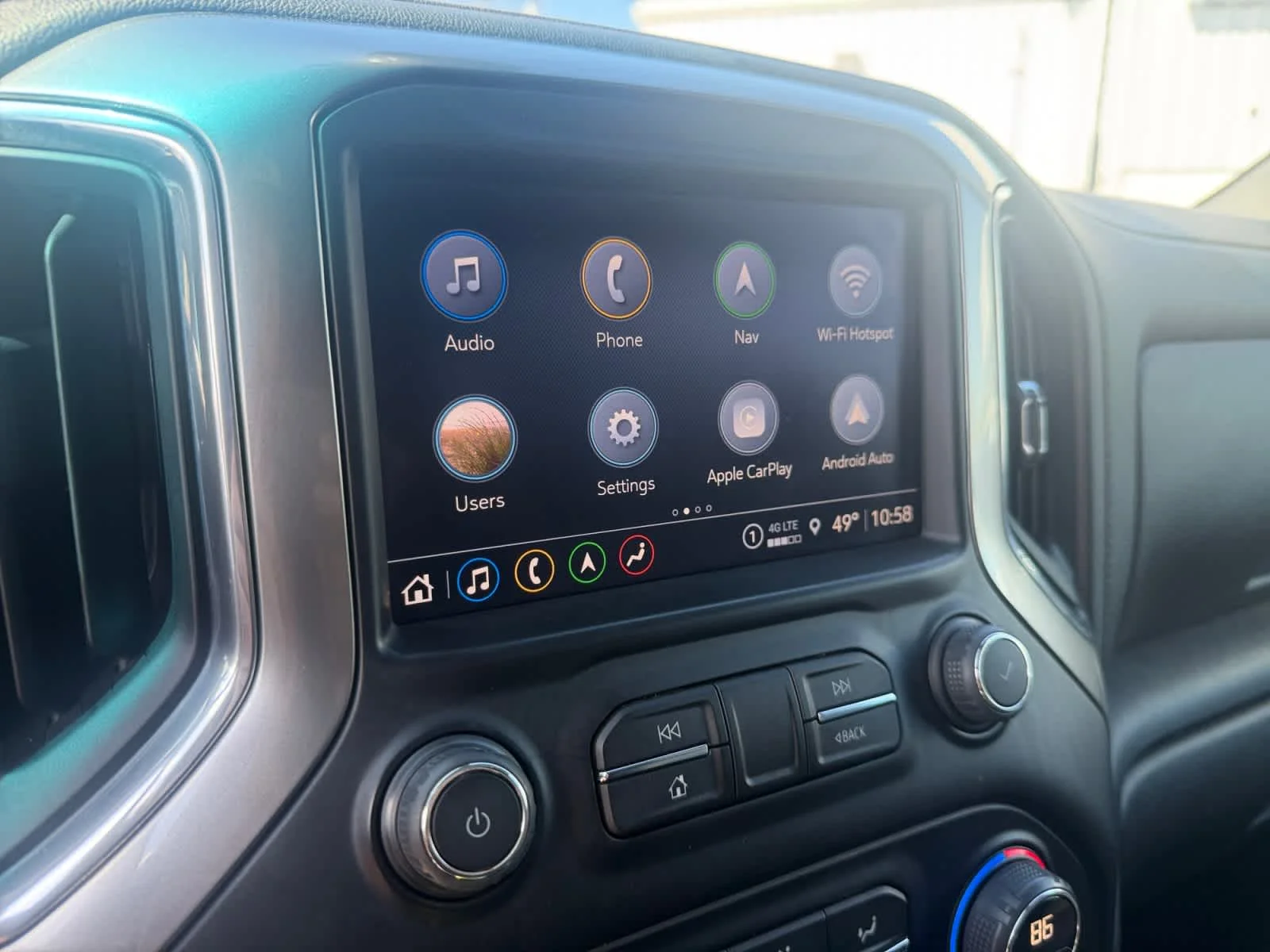 Used 2022 Iridescent Pearl Tricoat Chevrolet LTZ image 29