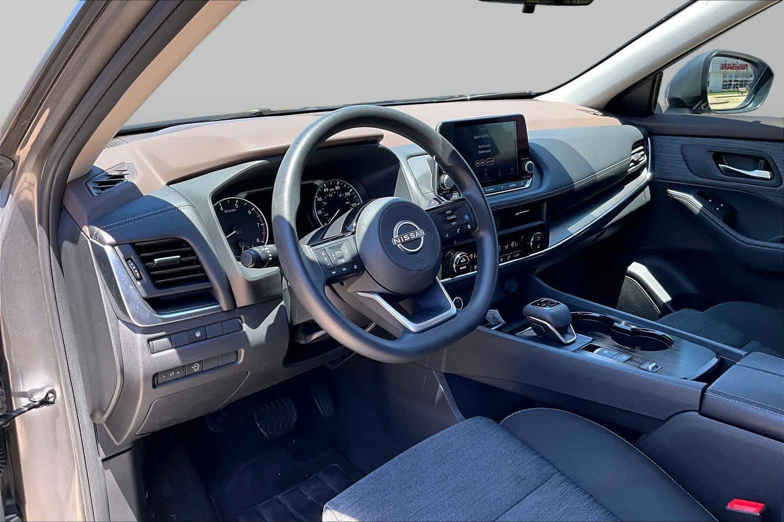 Certified Used 2023 Gun Metallic Nissan SV image 15