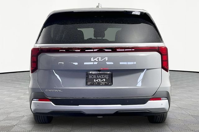 New 2027 Ceramic Silver Kia LXS image 5