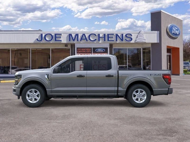 New 2026 Carbonized Gray Metallic Ford XLT image 4