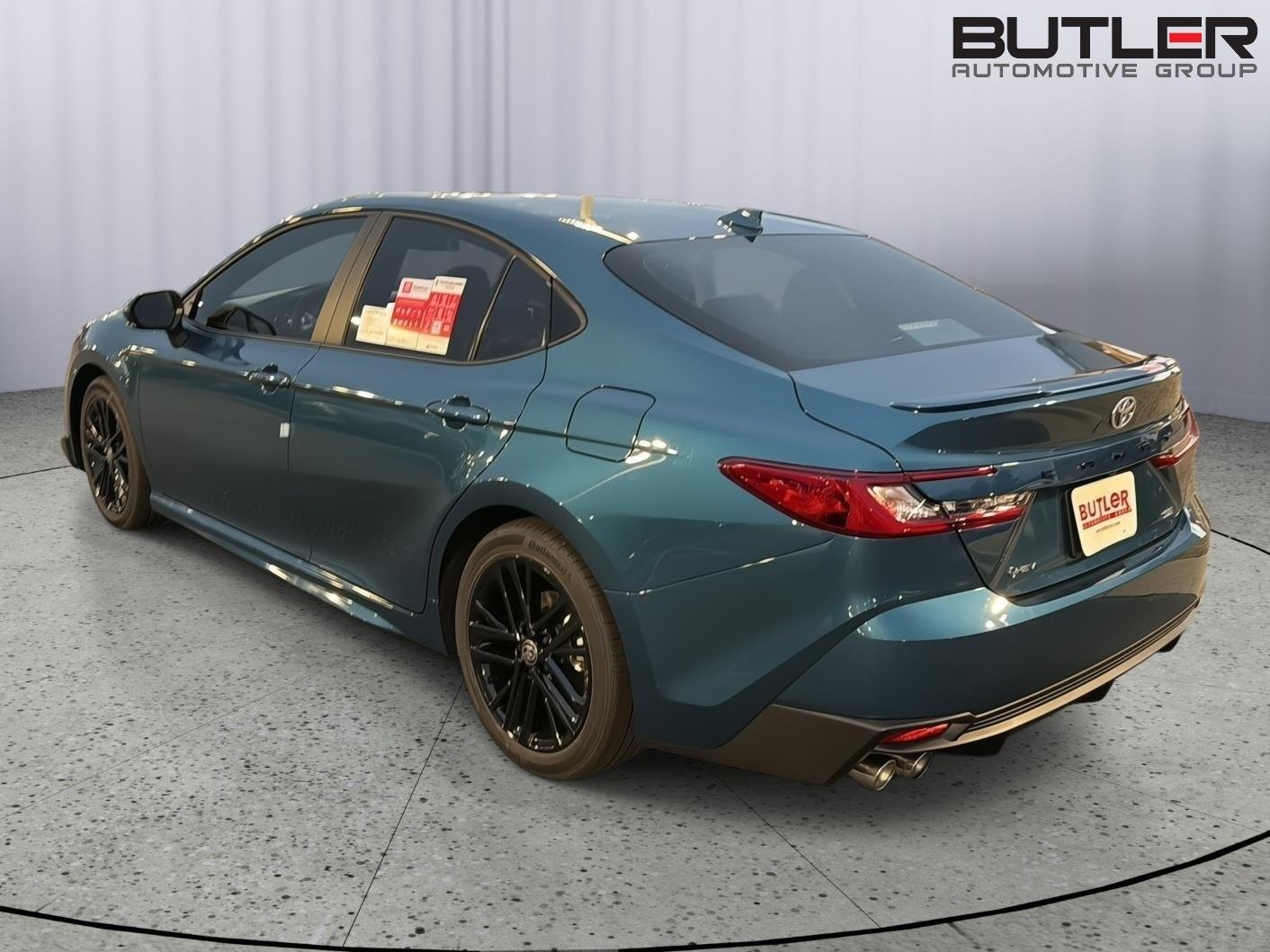 New 2026 Ocean Gem Toyota SE image 4